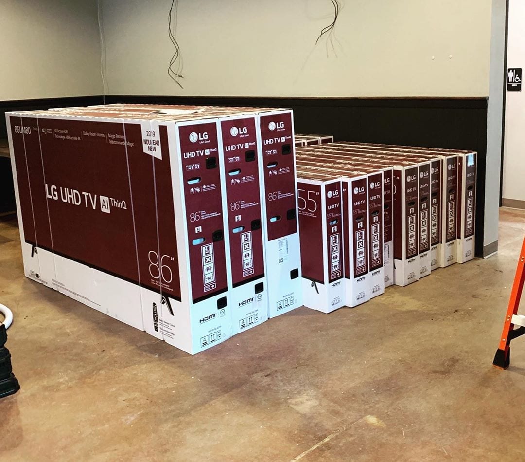 5846842423119166724122054498330627950844610n | Shoppers Pub and Eatery Its TV day