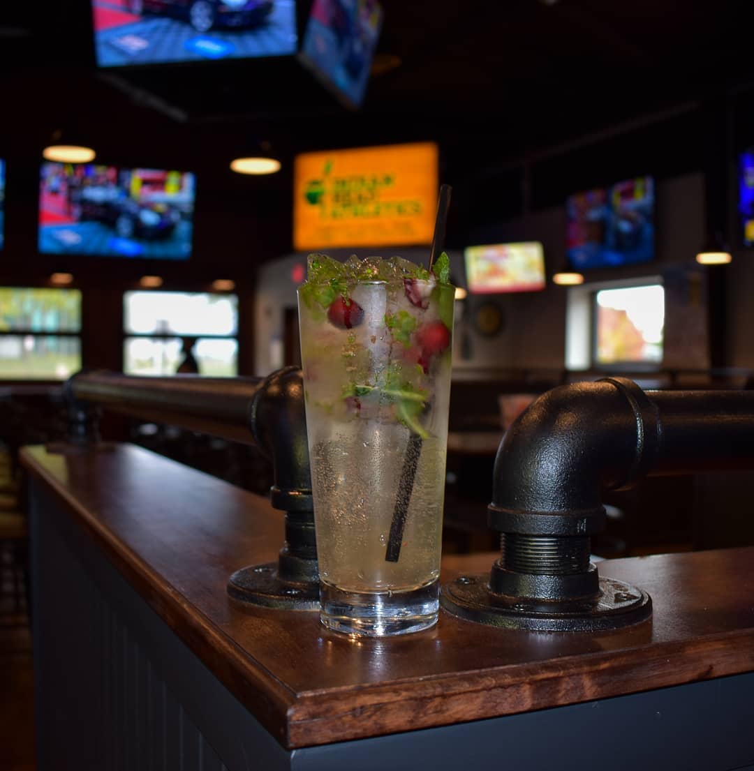 72280464386898852247368183357891471480467n3 | Shoppers Pub and Eatery Mojito More like moTito titosvodka