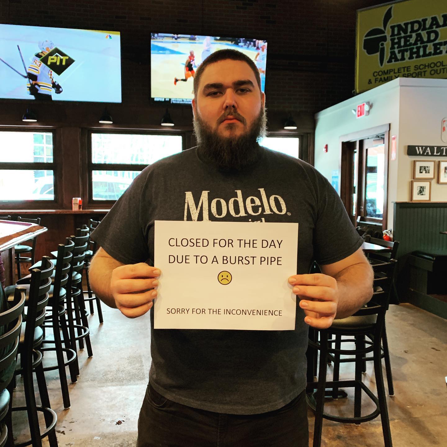 | Shoppers Pub and Eatery Due to circumstances beyond our control we are closing for the time being Sorry for the inconvenience