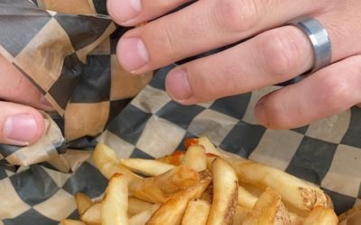 Honey Sriracha: Dj tested, Dj approved. @diggstownpopulation4 #localbusiness #pizzakings #shoppersmht