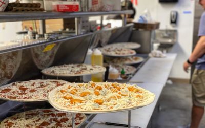 Not even open yet and pizzas are already flying. Day 591 of being the undisputed heavy weight pizza champs of Manchester and there’s STILL no competition stepping up to the plate. #pizzakings #shoppersmht #sorrynotsorry