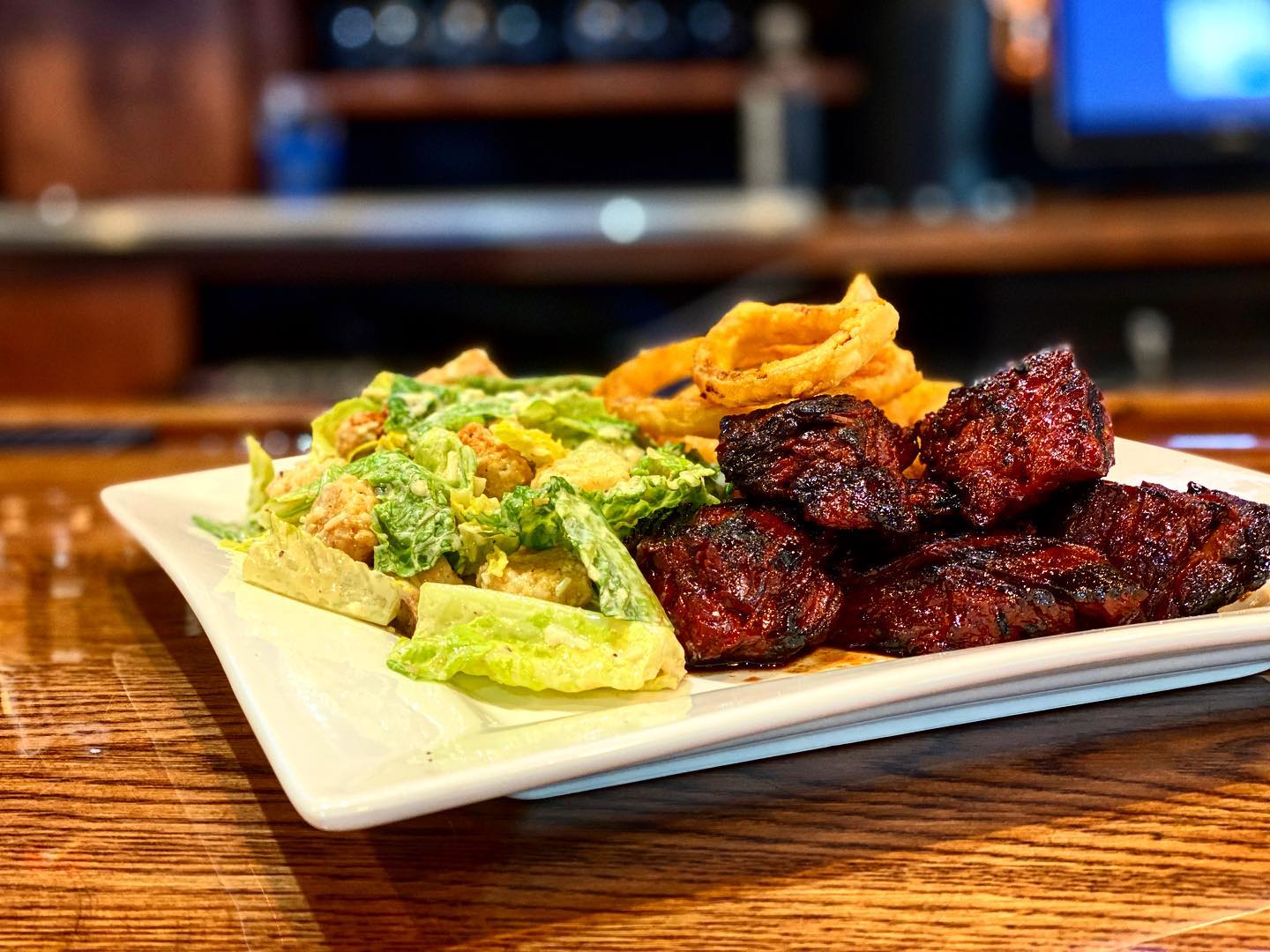 We have some changes coming, so listen up folks.
.
What you are looking at is the NEW Butcher Block marinated steak tips, accompanied by our home made onions rings.
.
The new steak tips are going to be accompanied by some new friends on our new(ish) menu which will be available starting this Wednesday sept. 9th. We still have the favorites so keep your shirts on.
.
We also will be extending our hours and will be opening at 12pm during the week as well. Still Wednesday - Sunday.
.
We are trying to adapt to the new normal and we thank everyone who has supported us through our the past few months. We have plenty more plans in the books for the remainder of the year and we look forward to continuing to establish ourselves in the city as a nice place to grab a beer and a bite to eat. Thank you.
.
.
.
.
Oh yeah and also, still the pizza champs