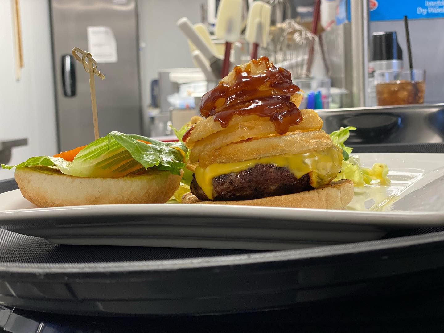 12066443714174068817863612738123914755013678n | Shoppers Pub and Eatery We are now open Tuesday - Sunday
12pm open
Trivia has also moved to back Tuesday 6pm start