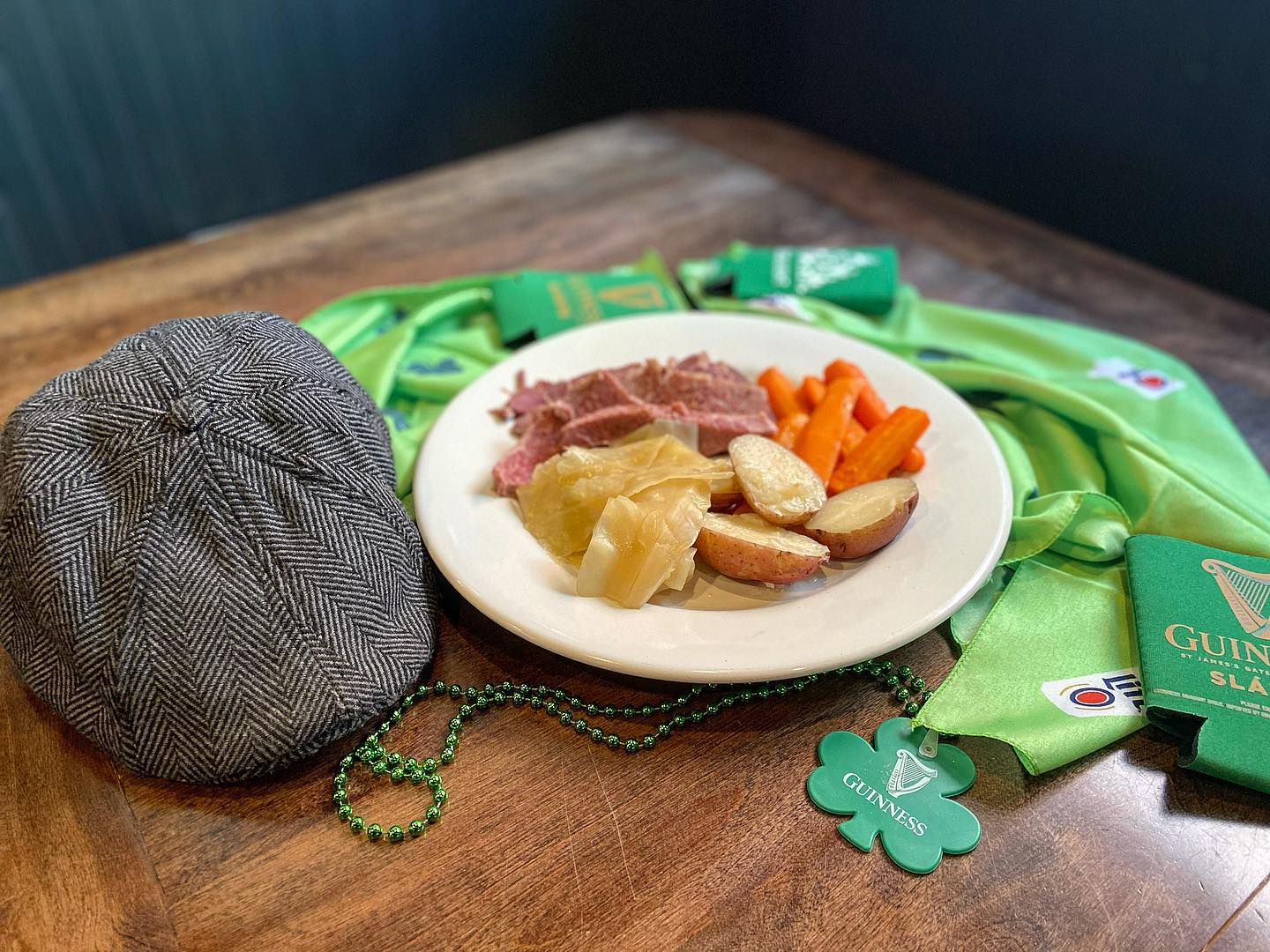 161756868199482661508035195616198236081567n | Shoppers Pub and Eatery Come for the food, stay for a pint. Home made corn beef and cabbage.
Wicked good like everything else we make. #cornbeefchamps?