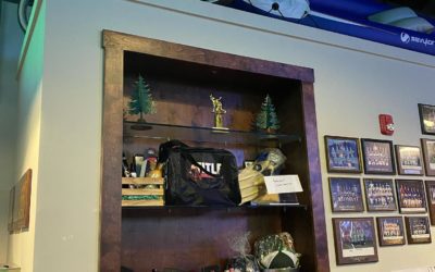 Don’t forget, our raffle to help little Johnny battle the return of his neuroblastoma is beginning in November, we have already gotten some awesome donations from @bonfiremanchester @barre_life @puritanbackroom @titleboxingmanchesternh @jellebeancp and a sweet bike and kayak from @pinestatebevnh with plenty more to come. If you are still interested in donating please DM us. Thank you!