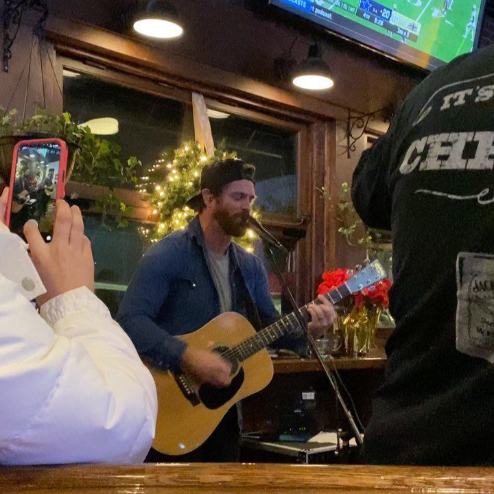 2633033054251641590954481500202022308945683n | Shoppers Pub and Eatery Update robbellamymusic is a certified stallion Thanks for a great night