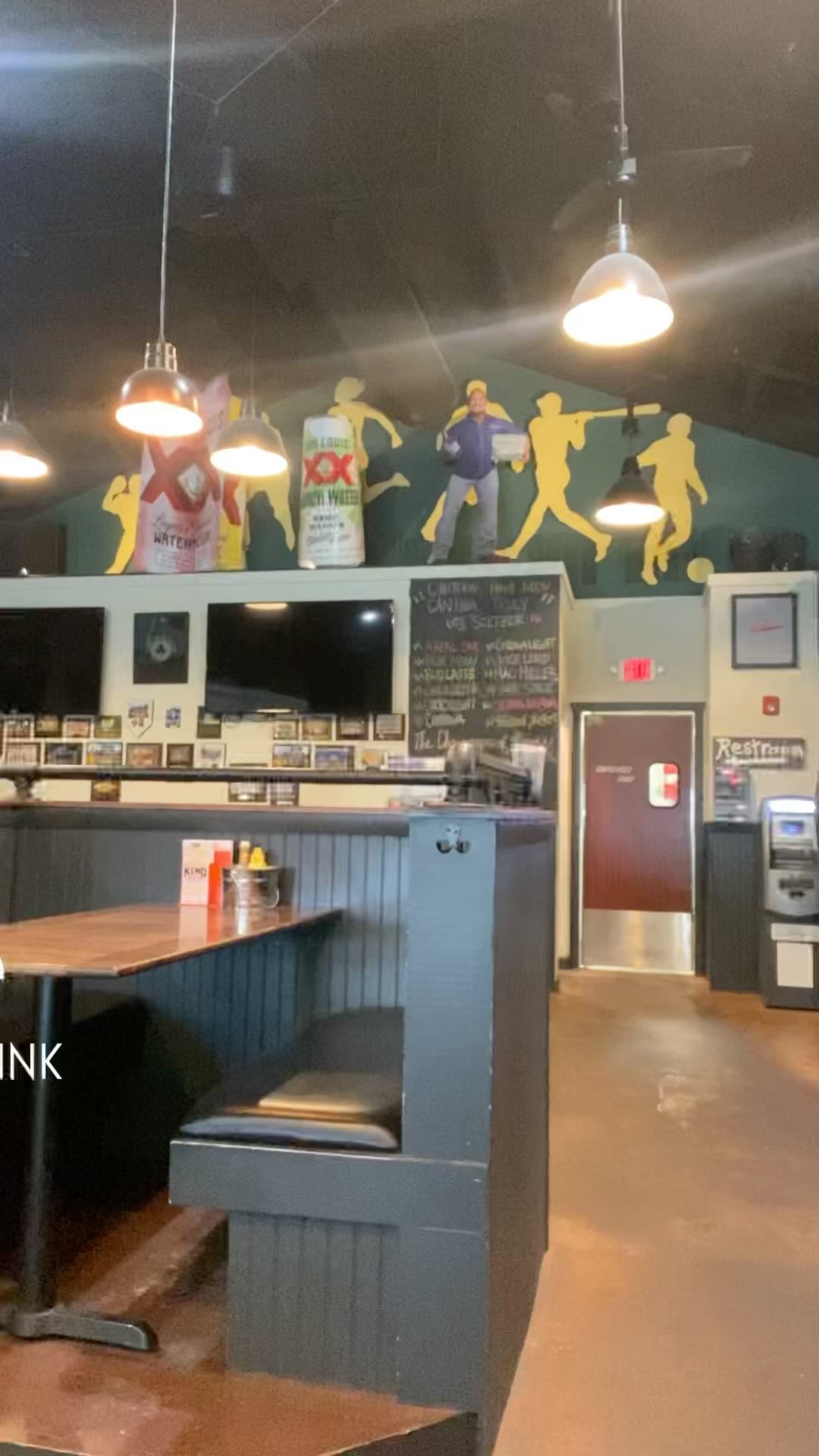 Welcome to the new series where we teach out how to make drinks.
.
.
.
.
.
.