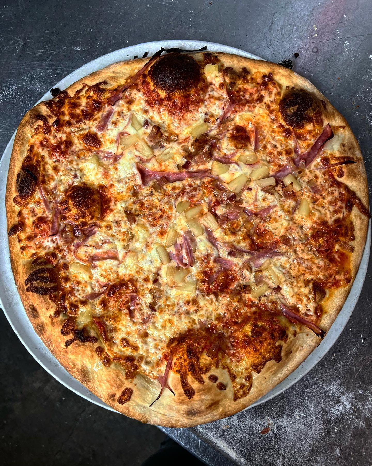 | Shoppers Pub and Eatery Sunday jammmmmmmed with football splash of bud light and pizza