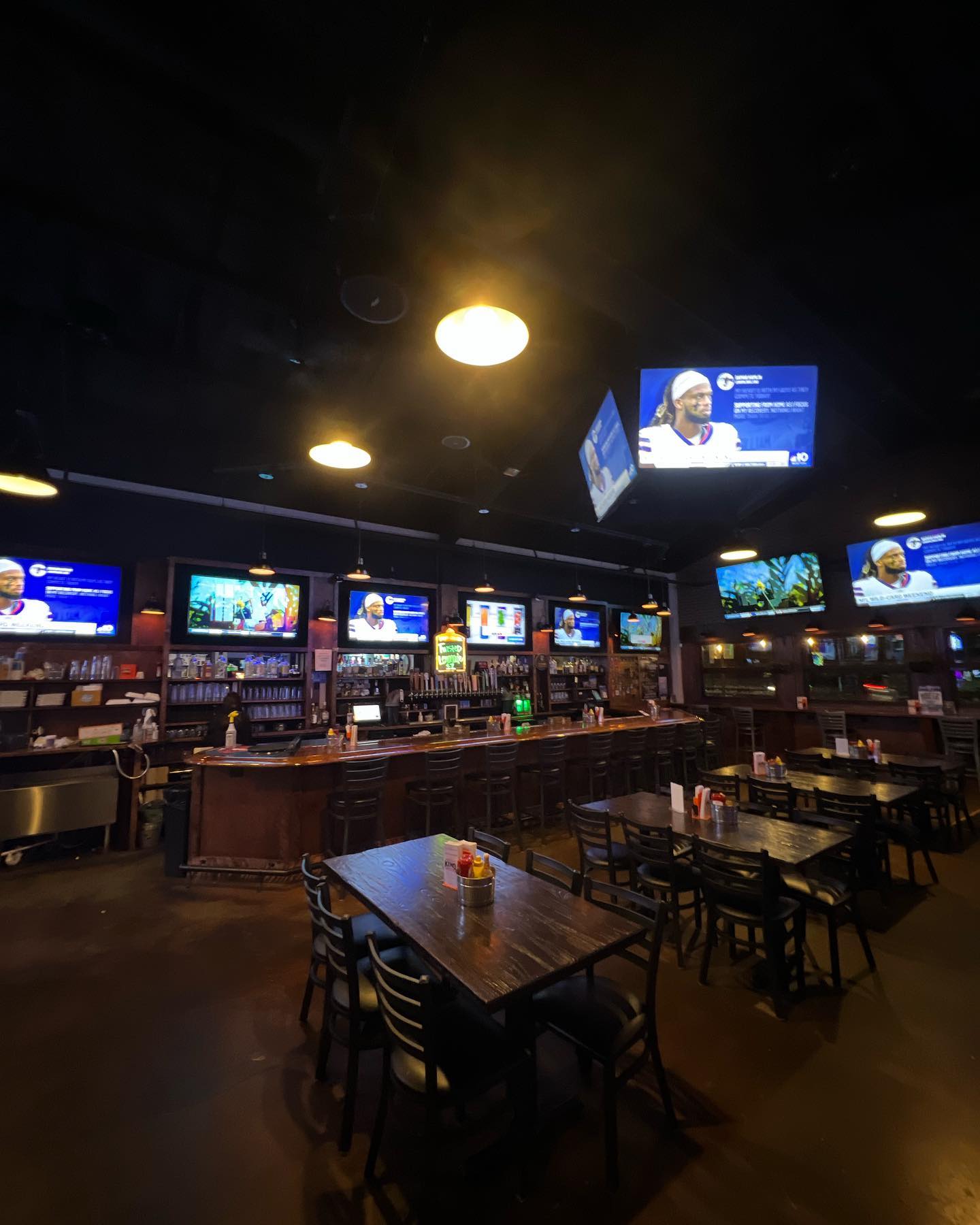 Where else would you want to watch tom Brady smack the cowboys around on a Monday?