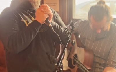 ITS CHAMPIONSHIP SUNDAY AND WERE HERE TO GET YOU HOT AND READY BEFORE THE BIG GAMES . TIME TO LEAVE YA HOUSE.