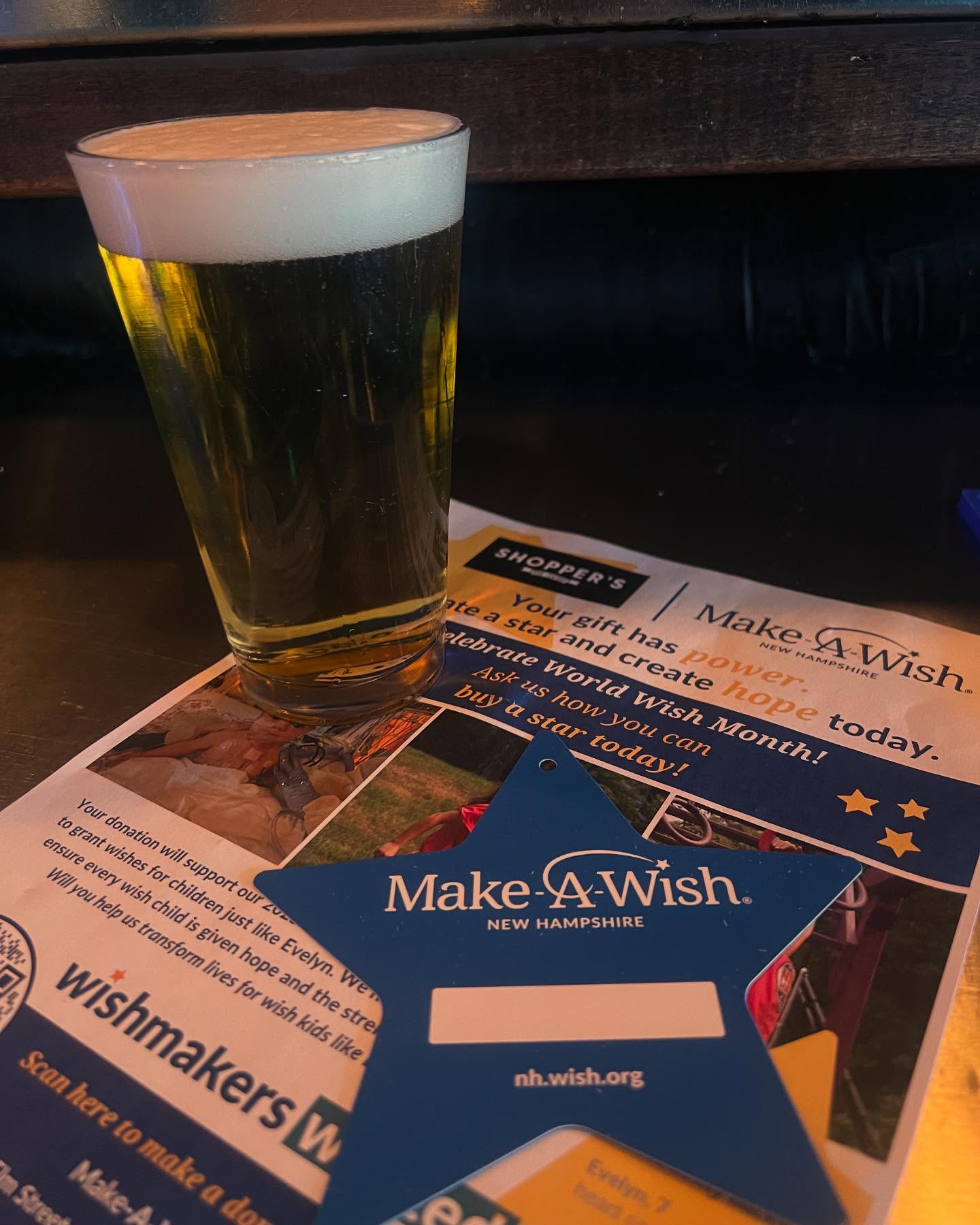 | Shoppers Pub and Eatery WORLD WISH MONTH 50 CENTS FROM EVERY LABATT BLUE THIS MONTH IS GOING STRAIGHT TO MAKE A WISH