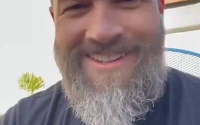 @paddydemsey knows the boys are buzzing, @shopperspubhockey is off to a historical start.